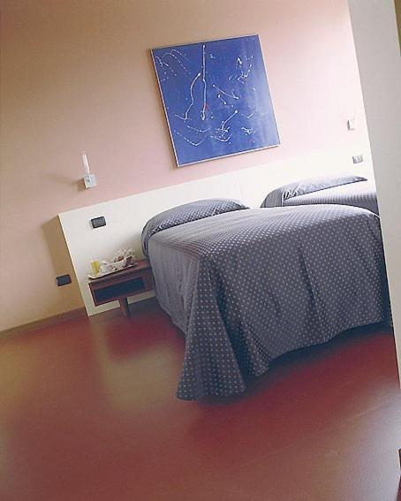 Hotel Oasi Tortona Bilik gambar